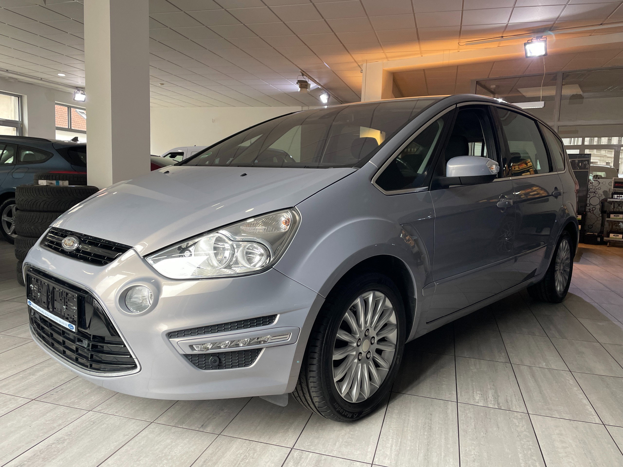 Ford S-MAX Titanium 2.0 TDCi 103kW 7míst
