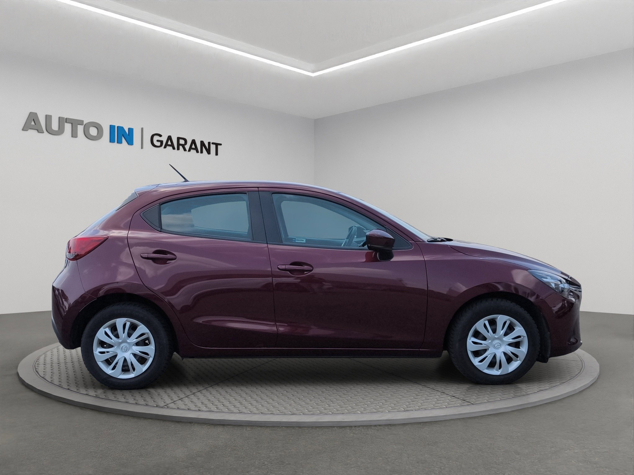 Mazda 2