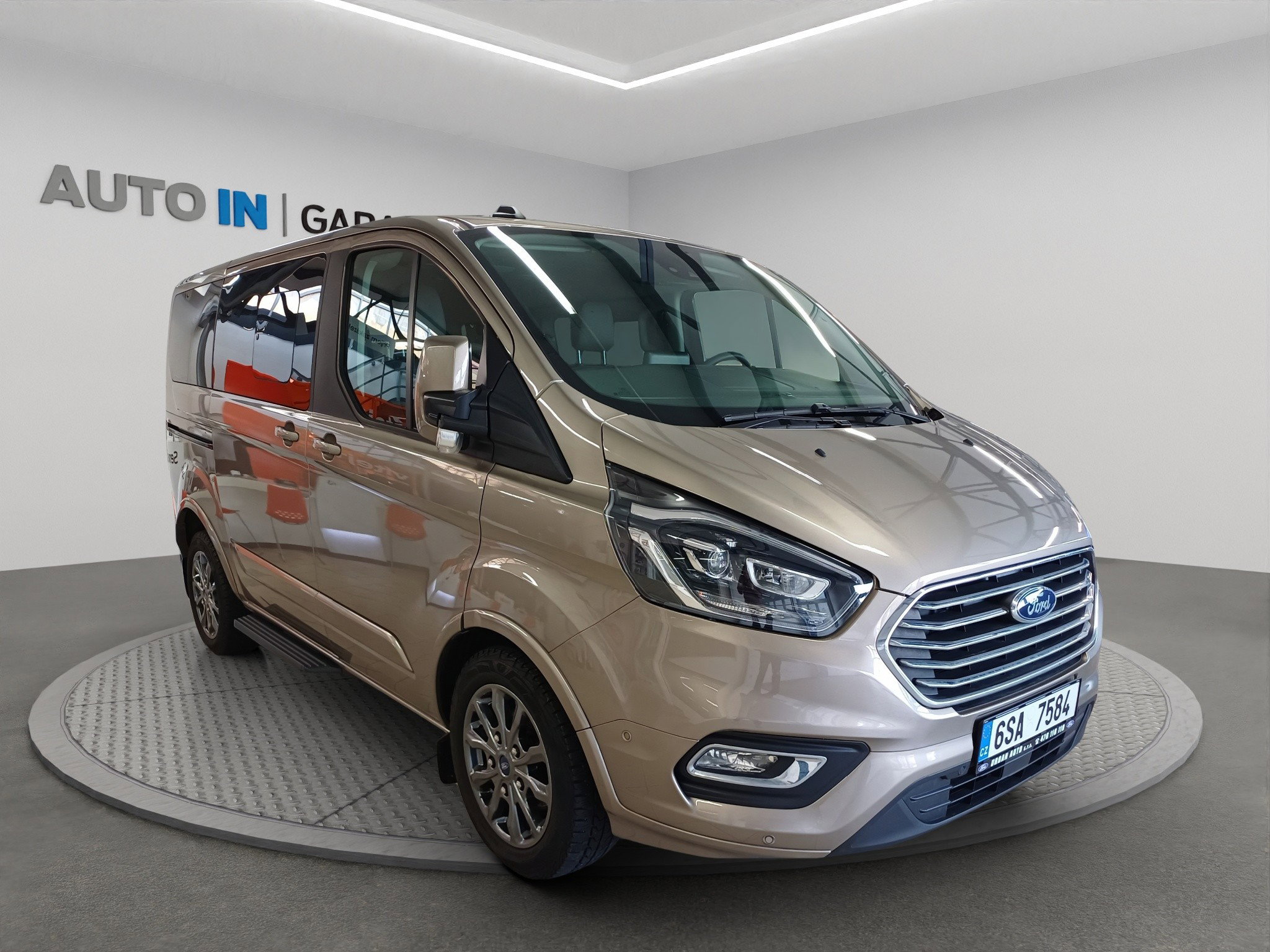 Ford Tourneo Custom
