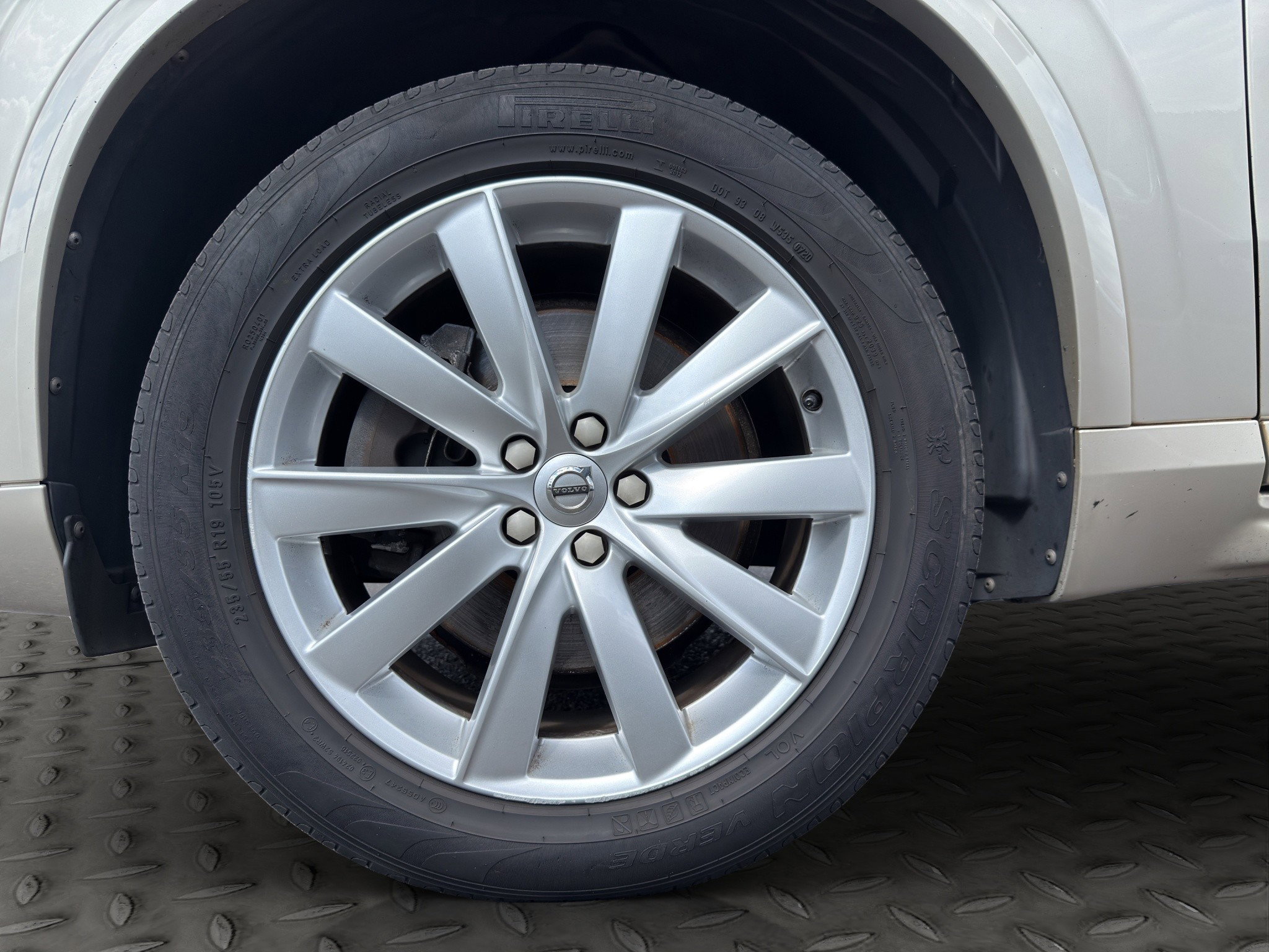 Volvo XC90