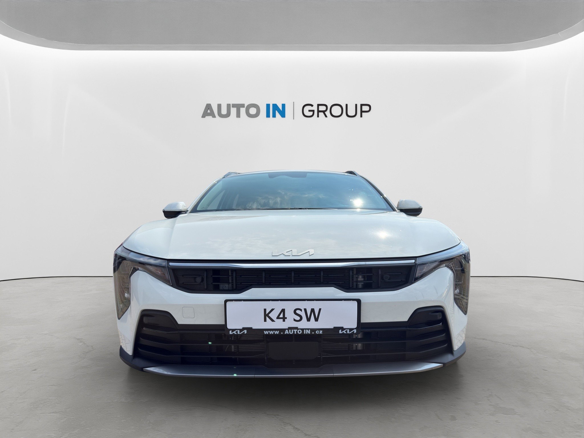 KIA K4
