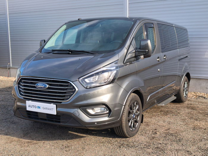 Ford Tourneo Custom 2.0 125 kW, ČR, tažné, nez. topení
