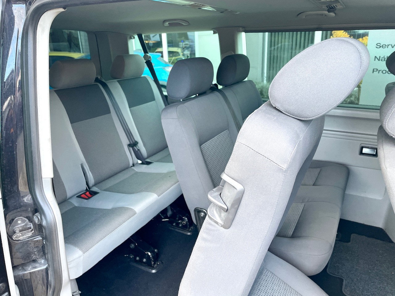 VW Caravelle