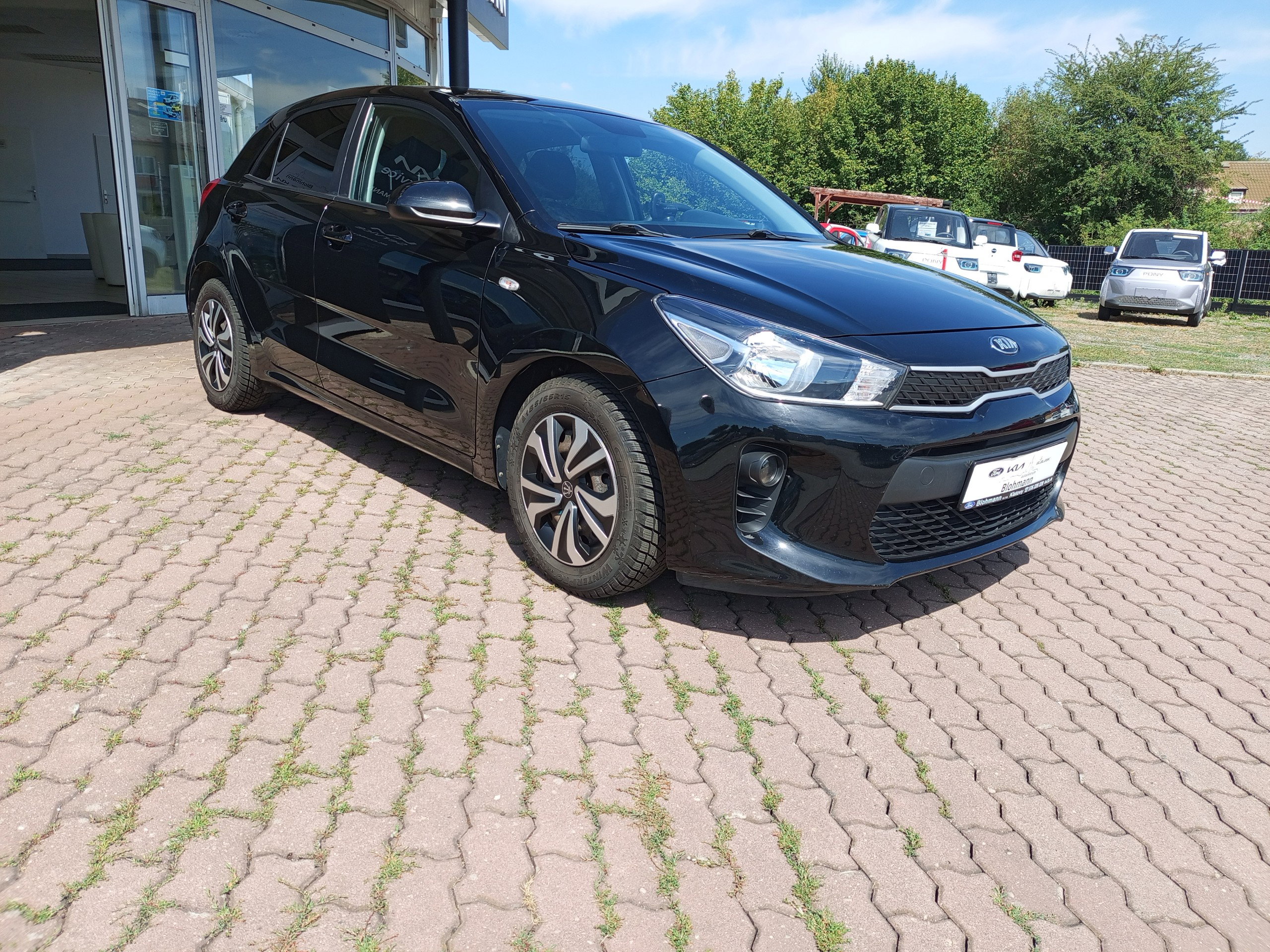 KIA Rio Kia Rio Attract 1.2 l
