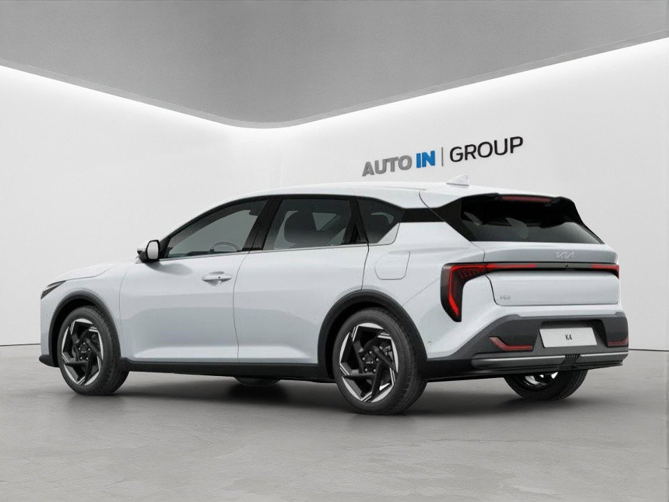 KIA K4