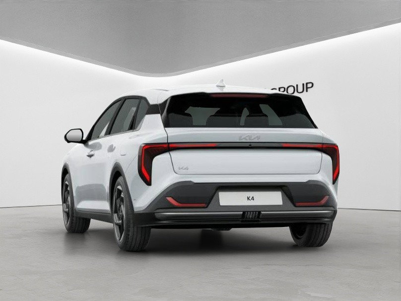 KIA K4
