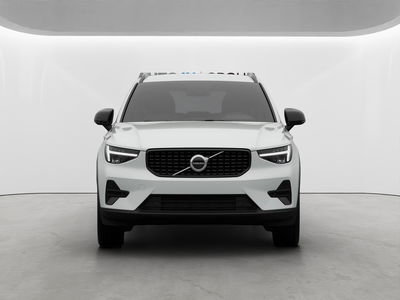 Volvo XC40 B3 Plus Dark DCT 5d