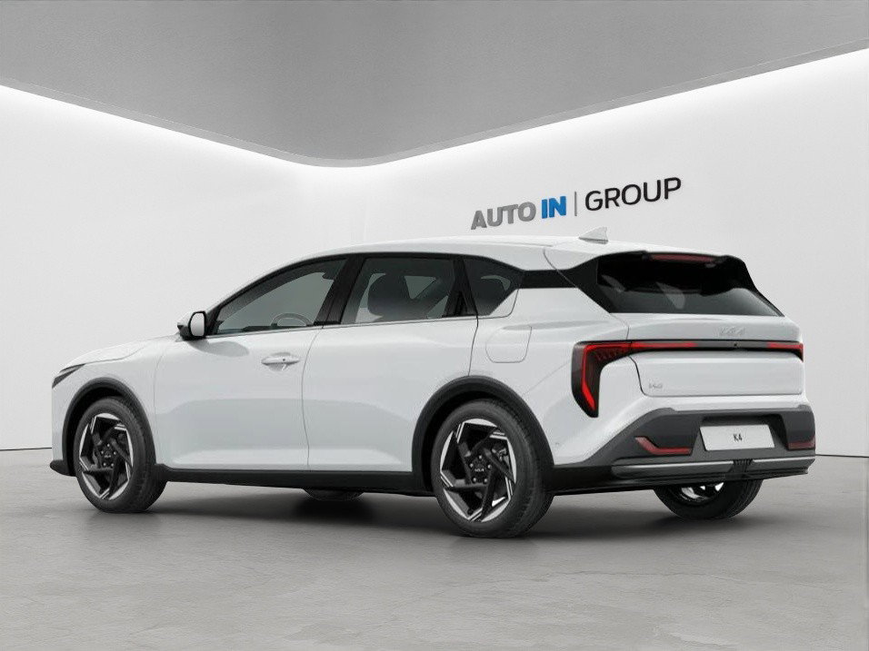 KIA K4