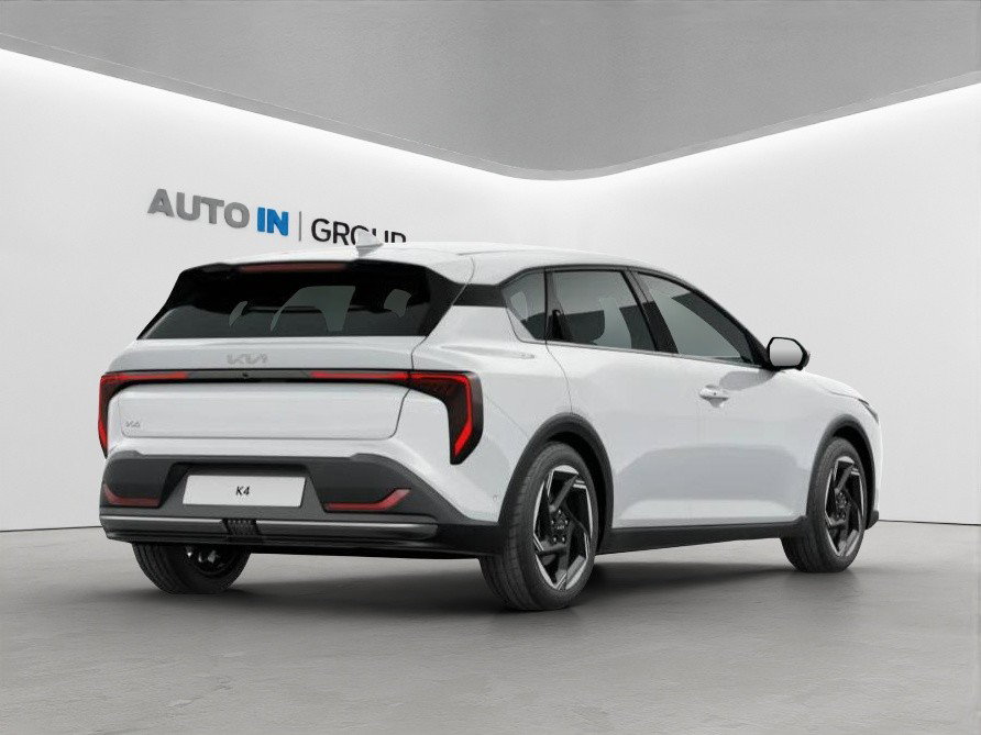 KIA K4