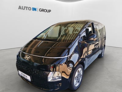 Hyundai Staria Style Premium 1,6 HEV 9-míst