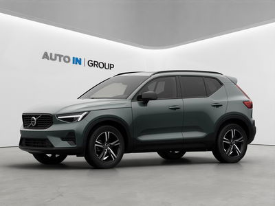 Volvo XC40 Plus Dark B4 145k, pano,360°kam