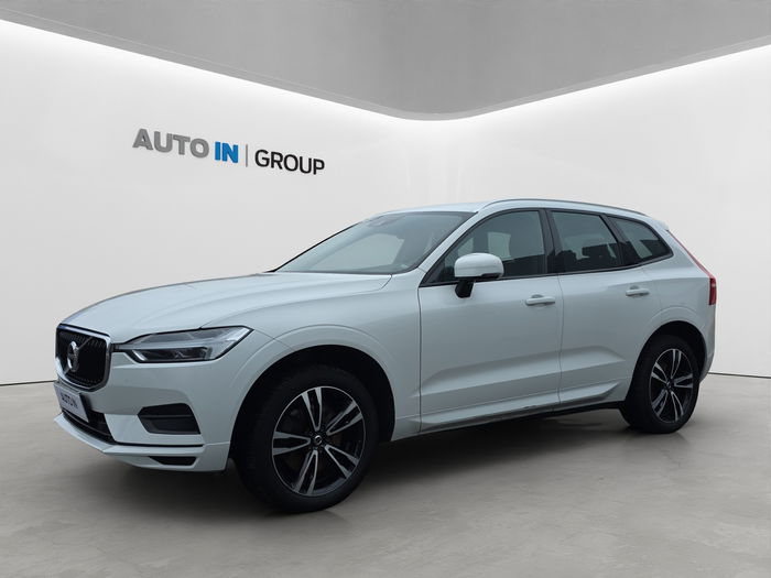 Volvo XC60 Momentum, 6M/T, tažné zařízení