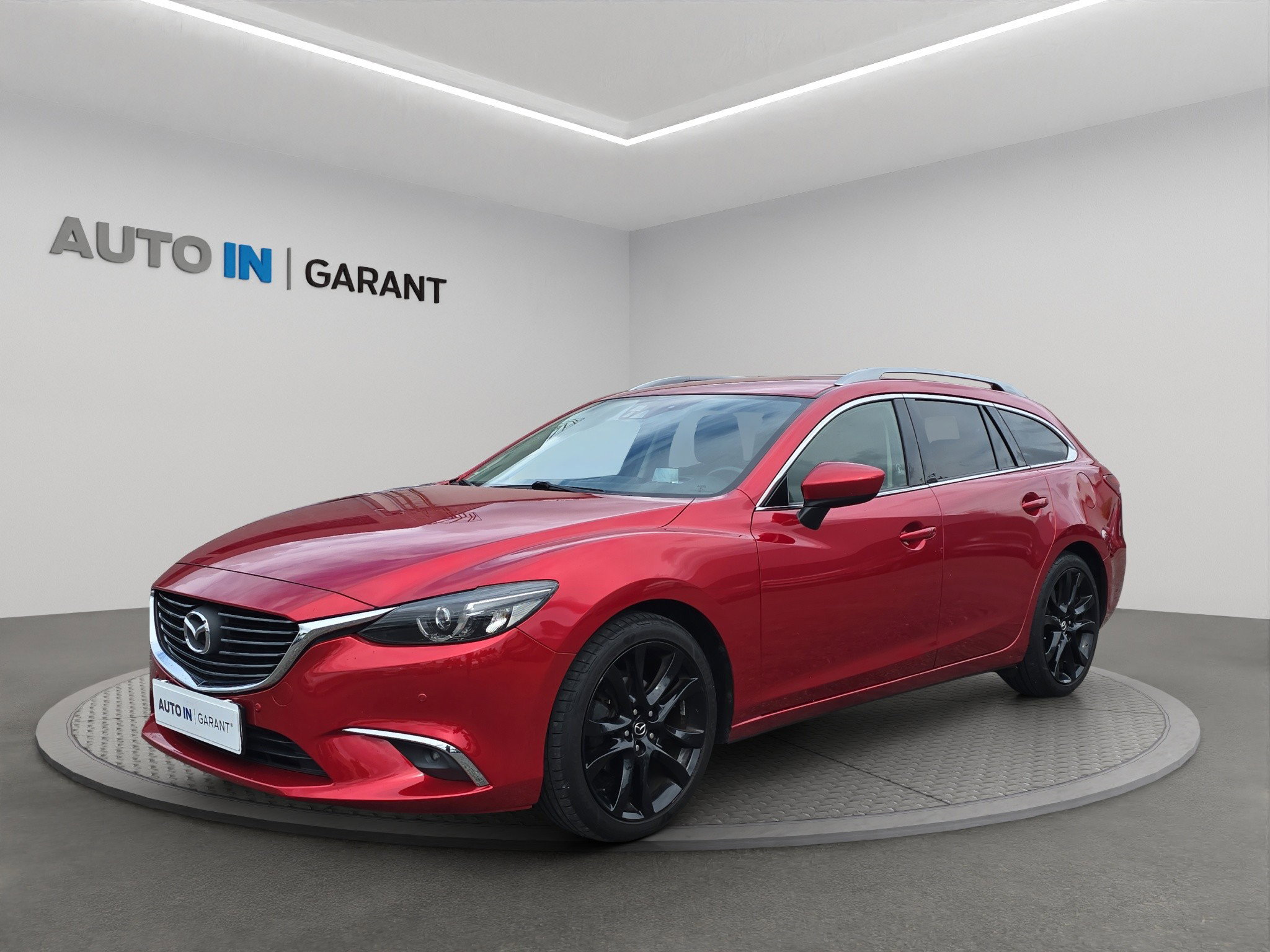 Mazda 6 2,2 SkyActive-D 129 kW, NAVI, paměť sedaček