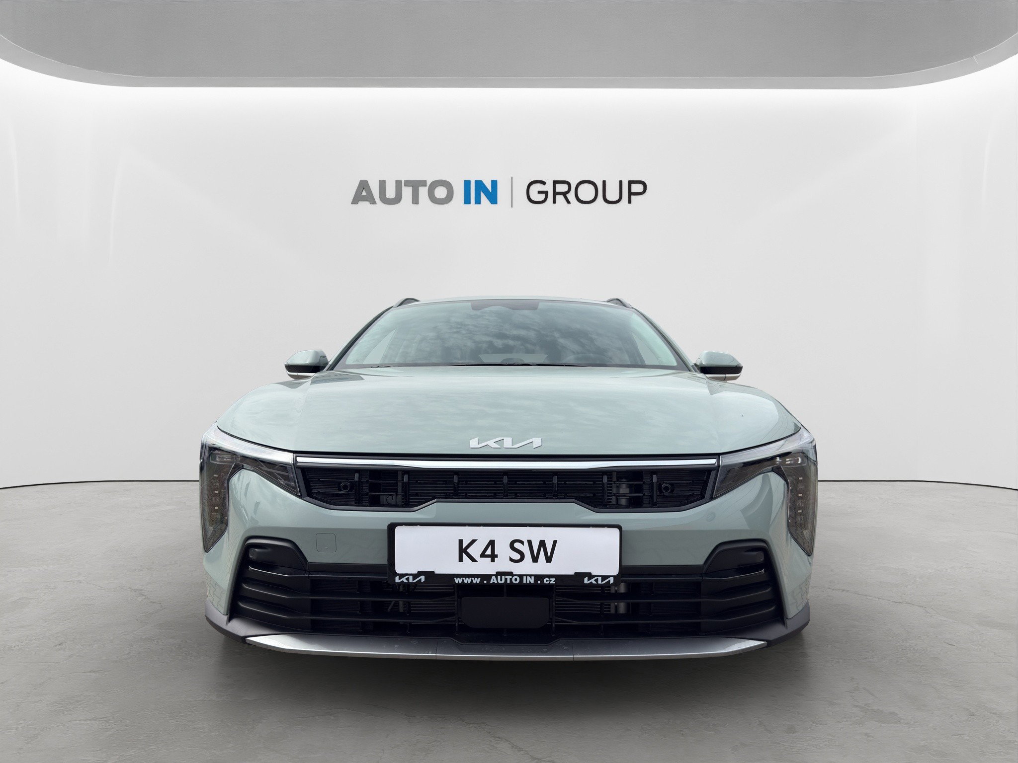 KIA K4