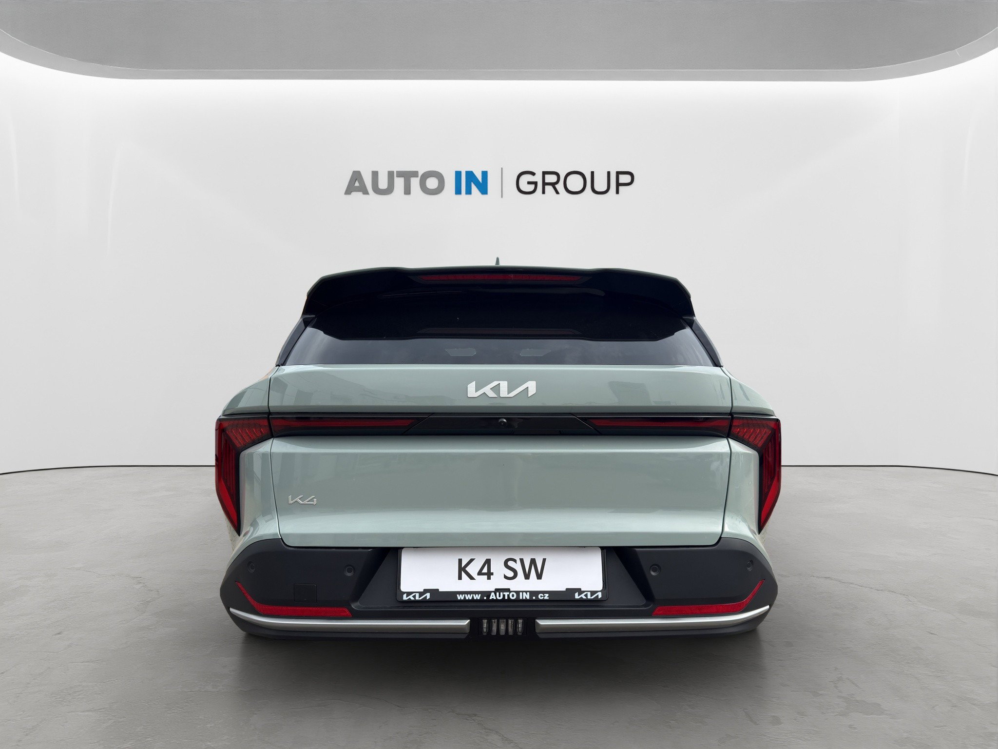 KIA K4