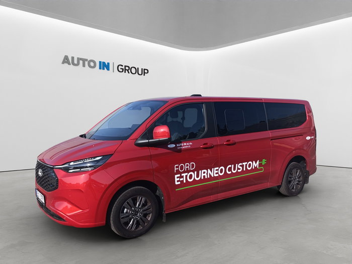 Ford Tourneo Custom Titanium 64 kWh Elektromotor (160 kW/218 k)