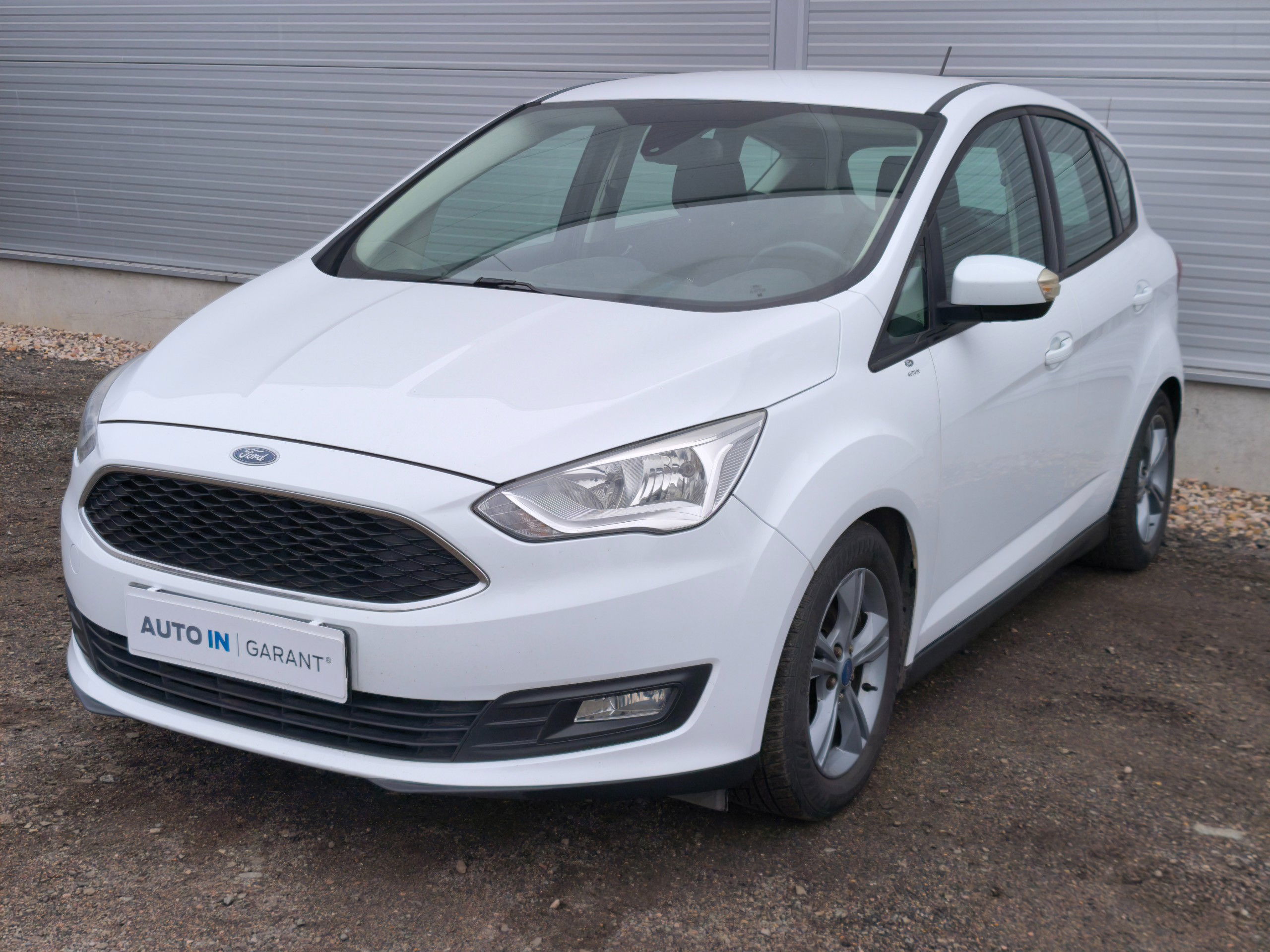 Ford C-MAX Trend Plus 1.0 92kW, ČR, serv. kniha