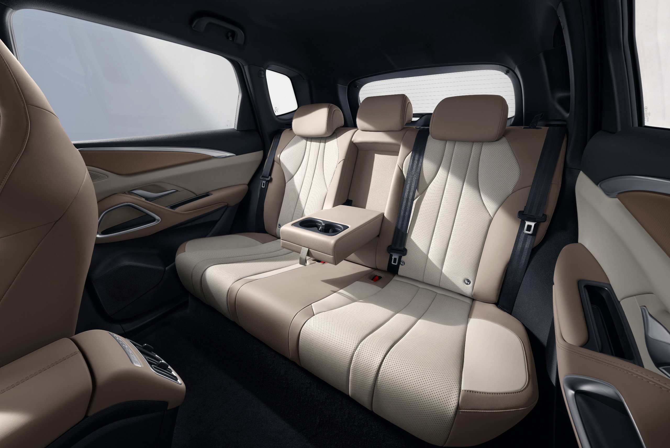 BYD Sealion 5 DM-i