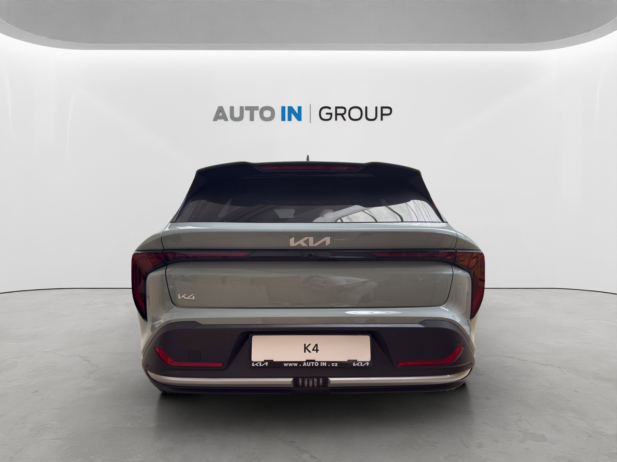 KIA K4