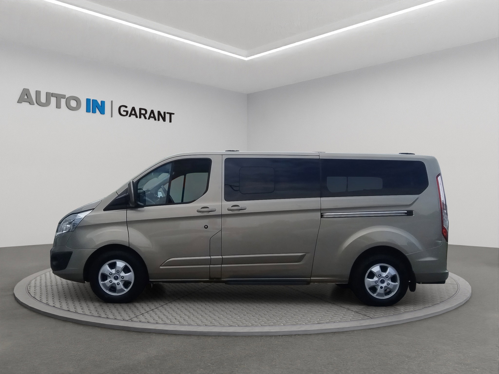 Ford Tourneo Custom