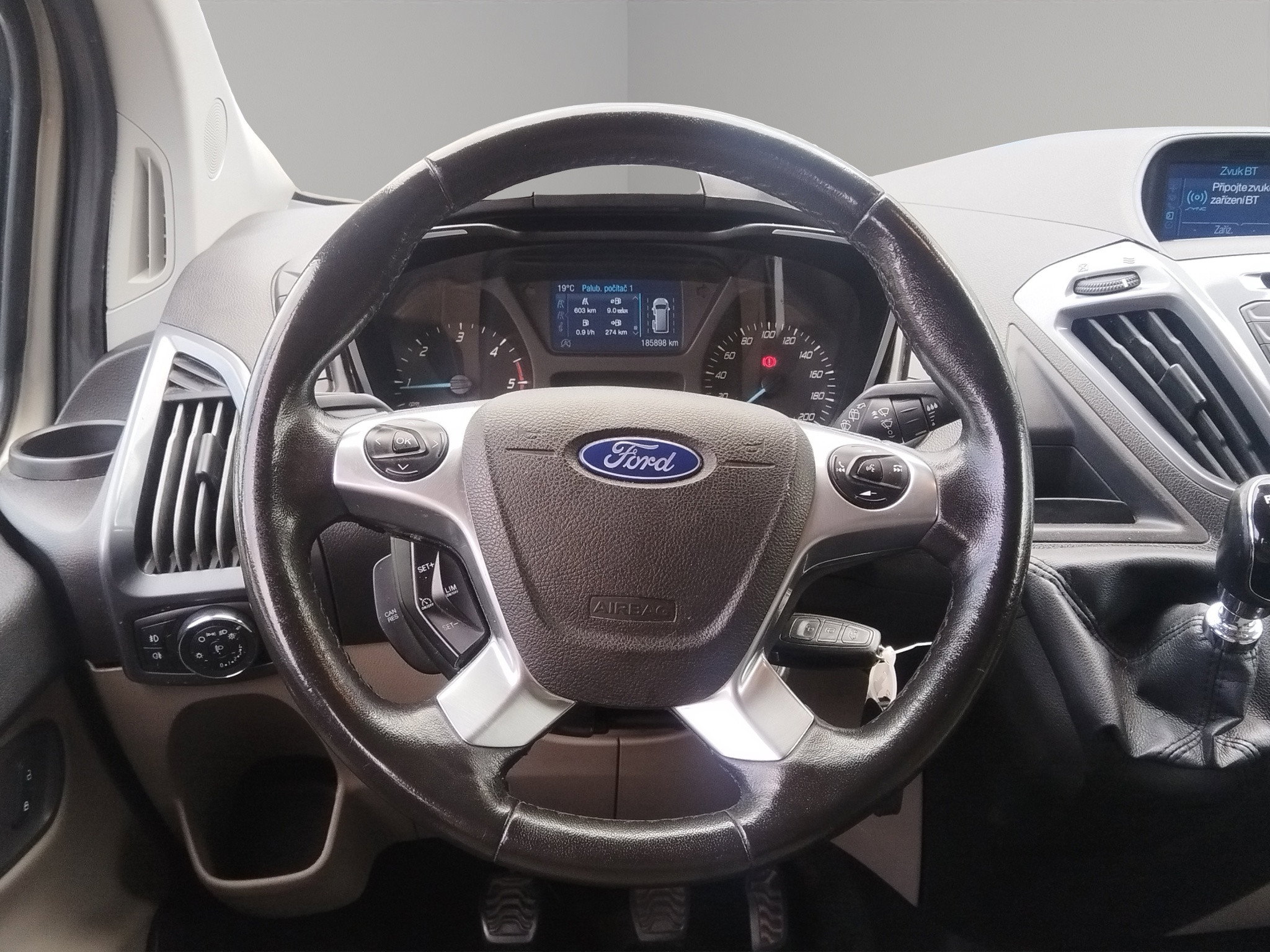 Ford Tourneo Custom