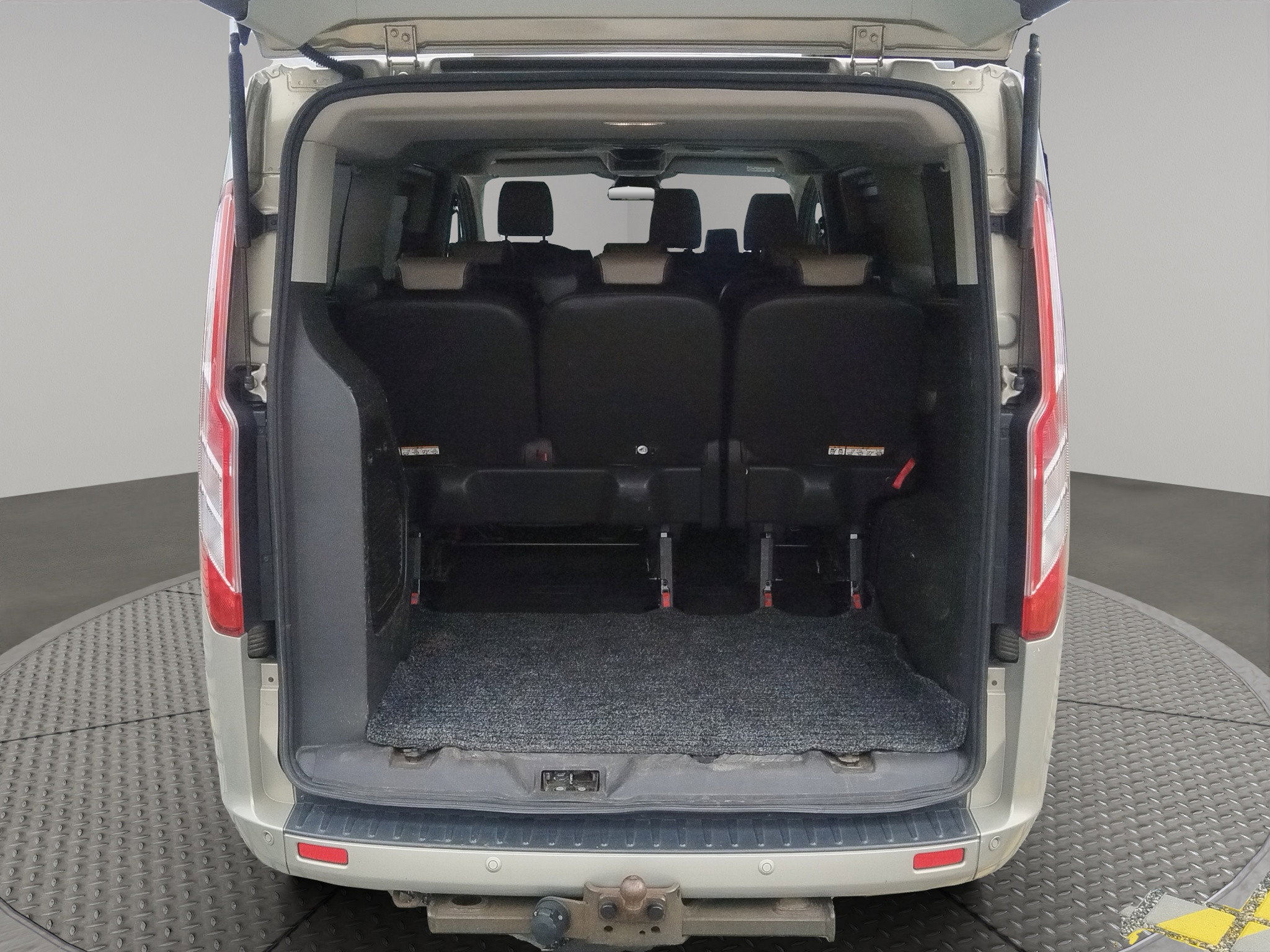 Ford Tourneo Custom