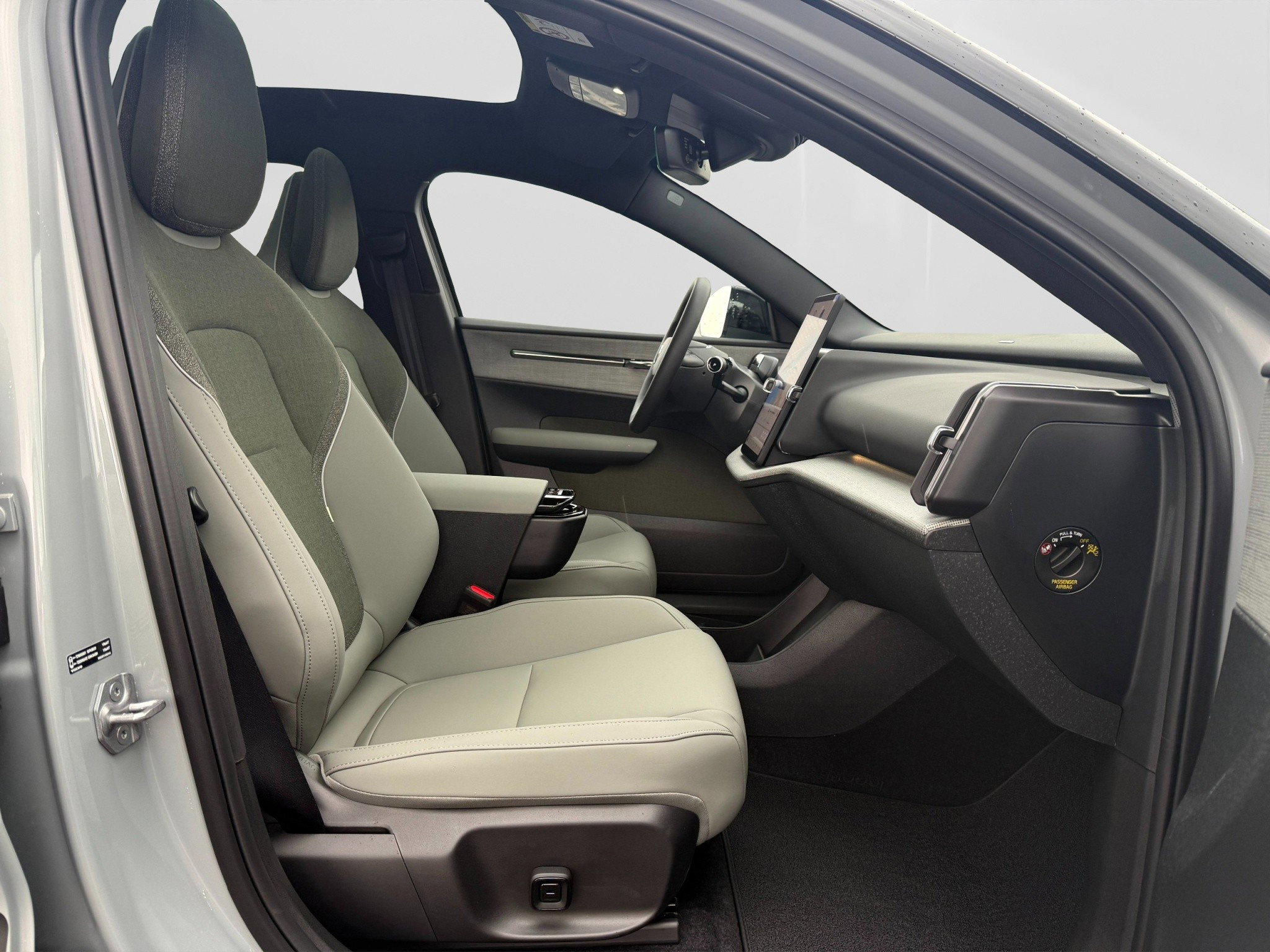 Volvo EX30