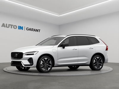 Volvo XC60 ULTRA Dark T6 350k, bílá perleť