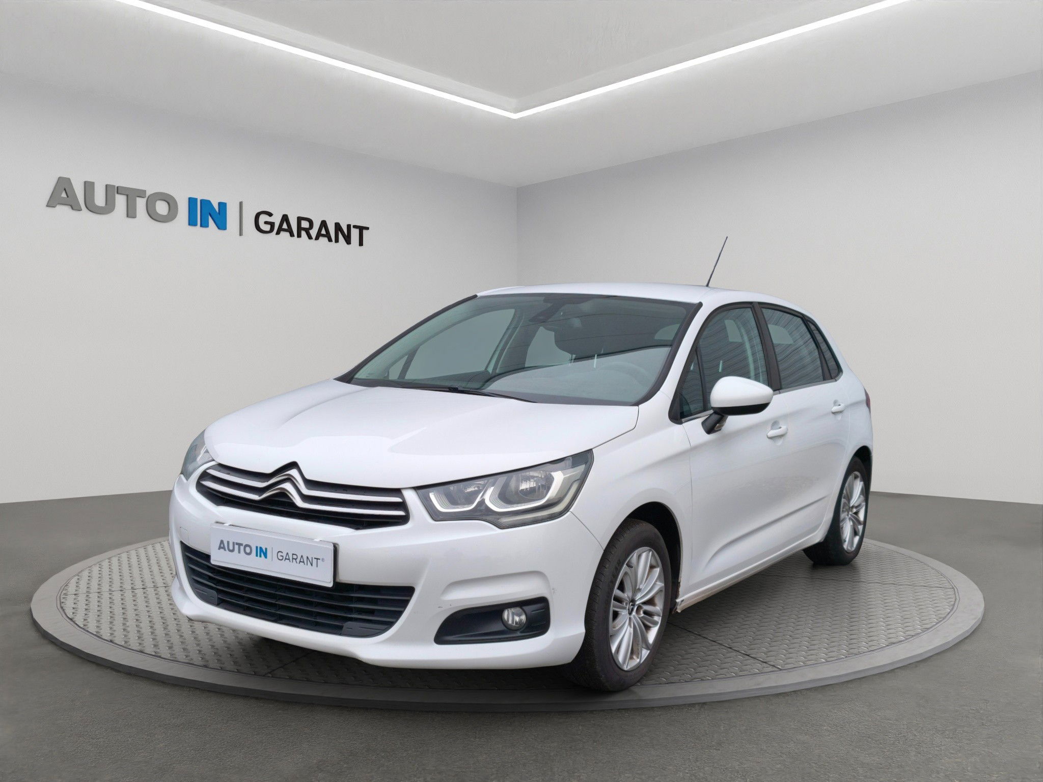 Citroën C4 1.6 HDI 73kW, ČR, 1. majitel, klima