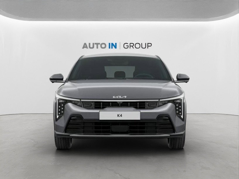 KIA K4
