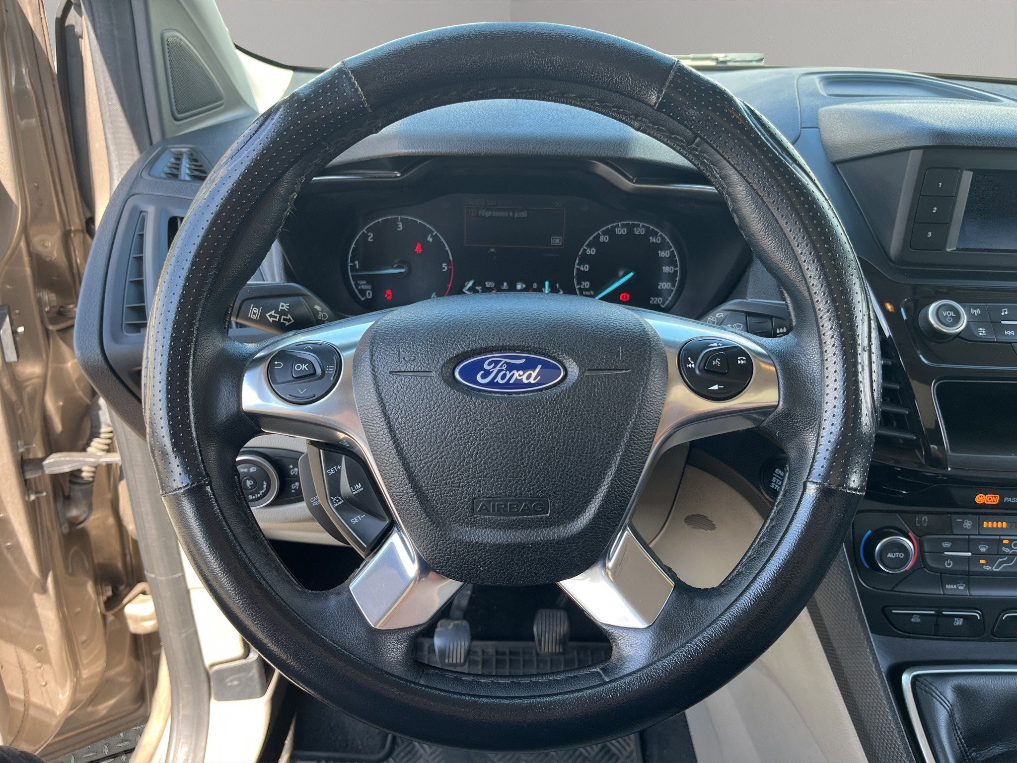 Ford Tourneo Connect