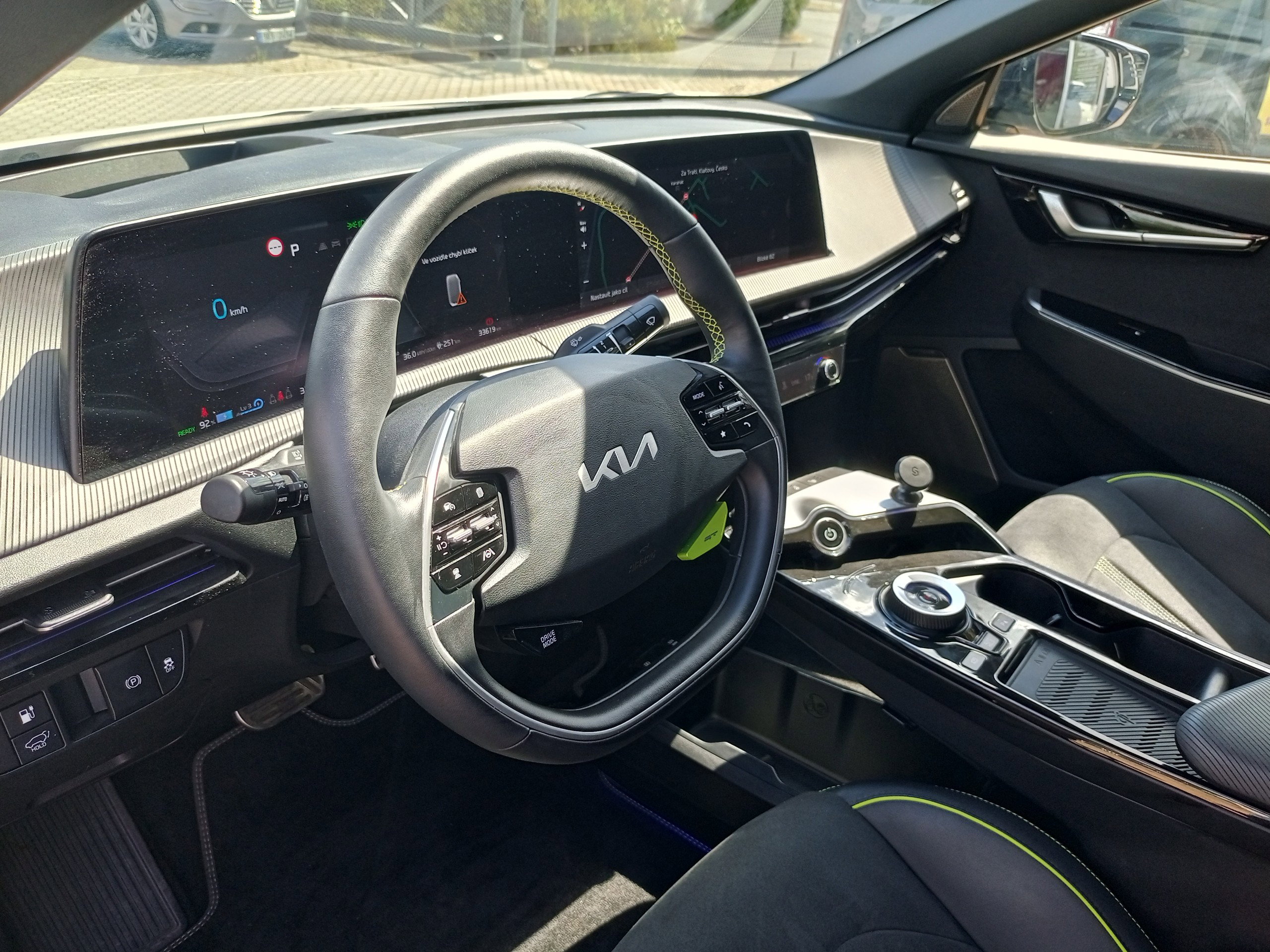 KIA EV6