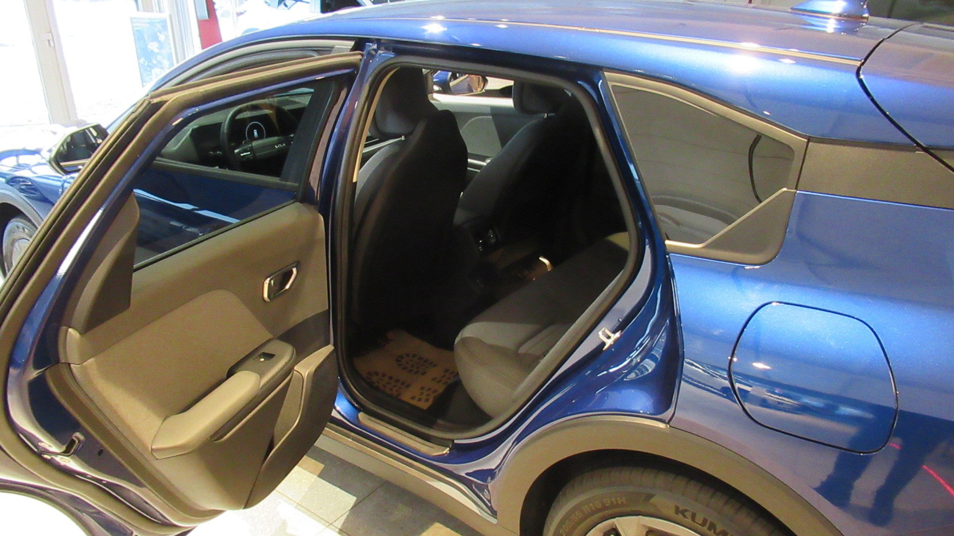 KIA K4