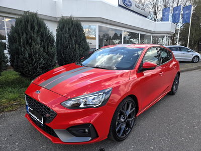 Ford Focus ST 2,3 280ps - manual, CZ původ