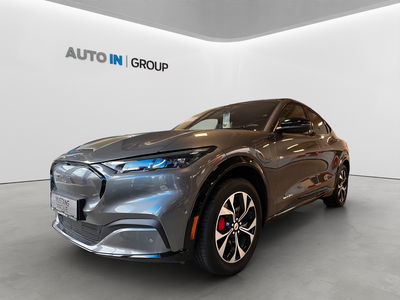 Ford Mustang Mach-E MACH-E Premium 5D 72,6 kWh STANDARDNÍ DOJEZD 232 kW / 315 k AWD Automatická