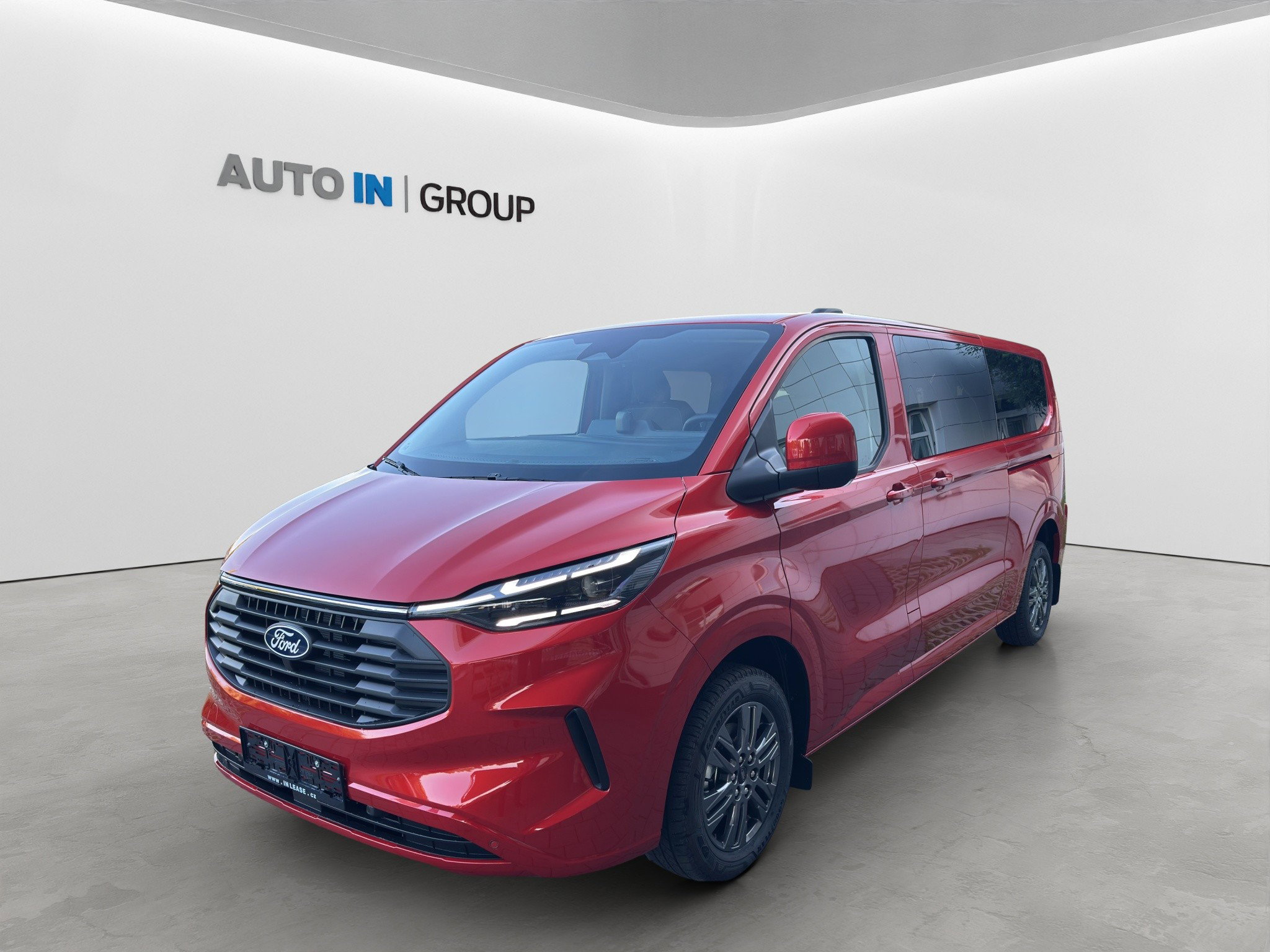 Ford Transit Custom kombi 2.0 TDI L2 Limited 100kW AT