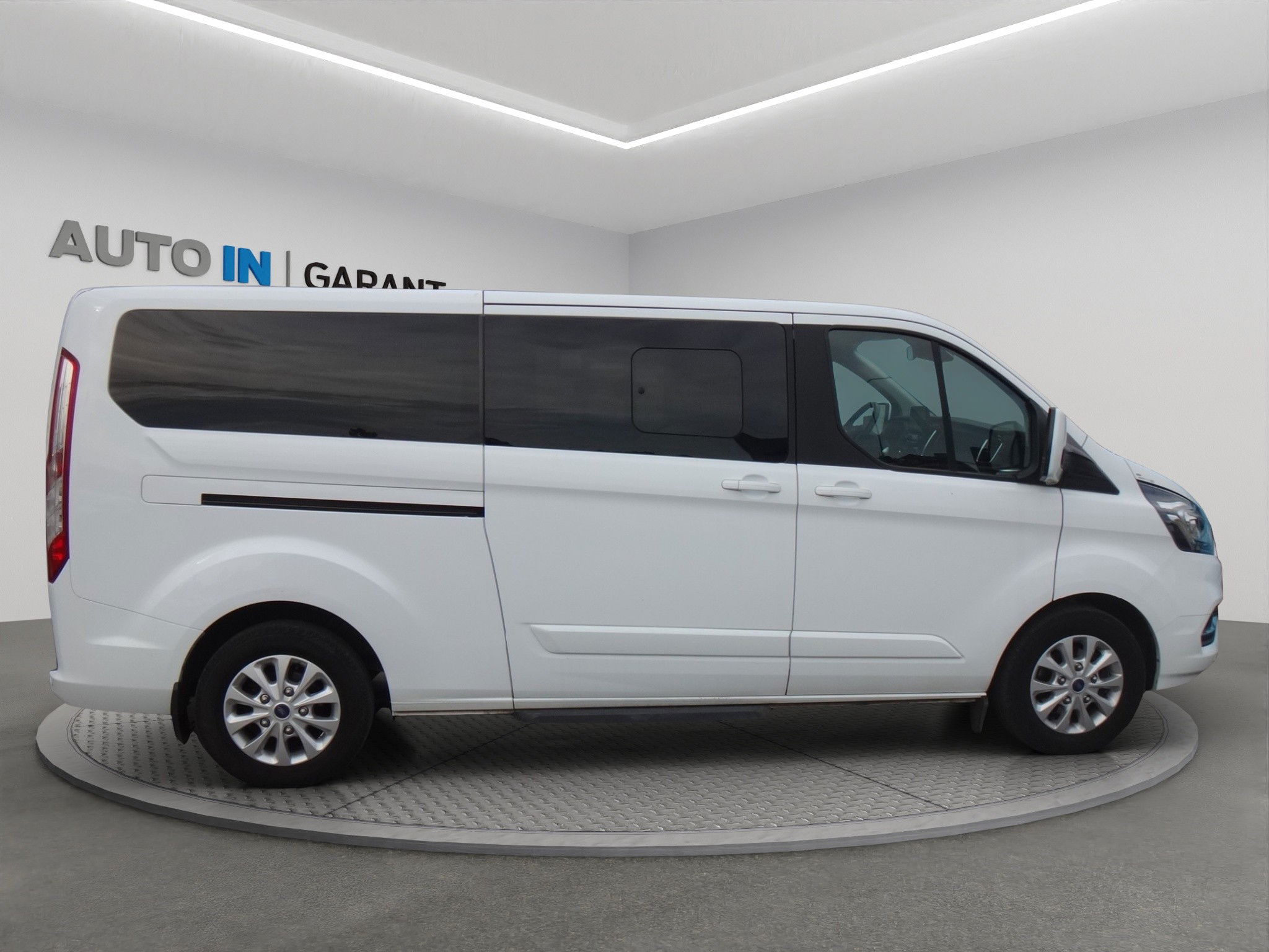Ford Tourneo Custom