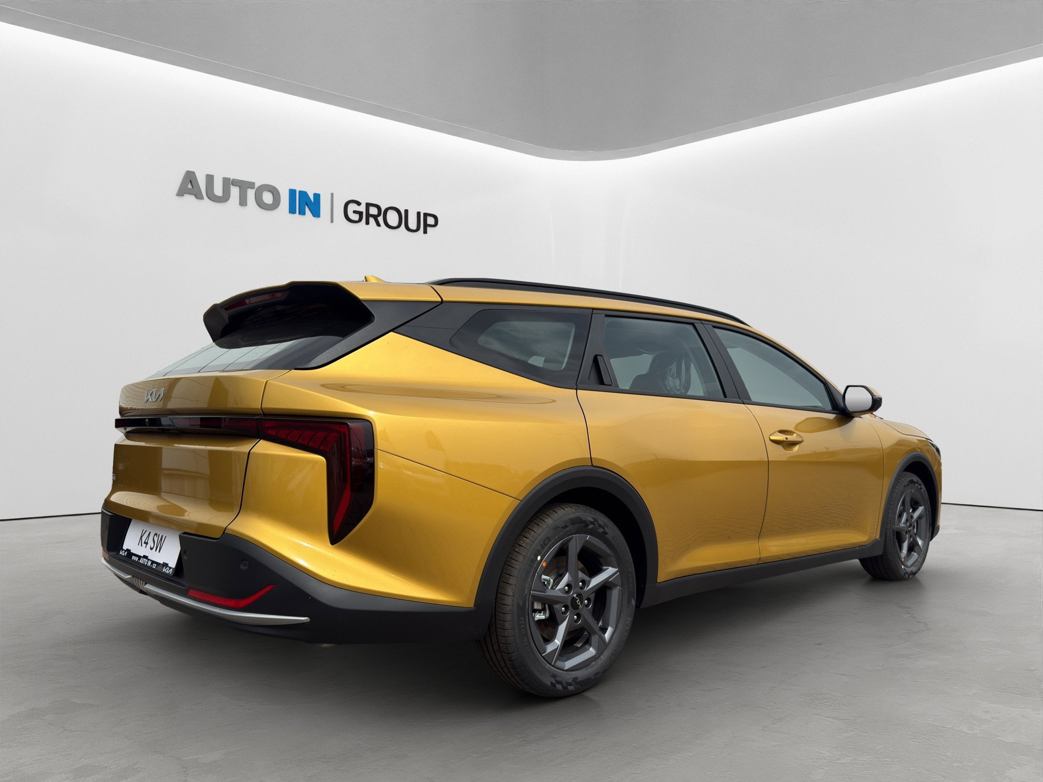 KIA K4