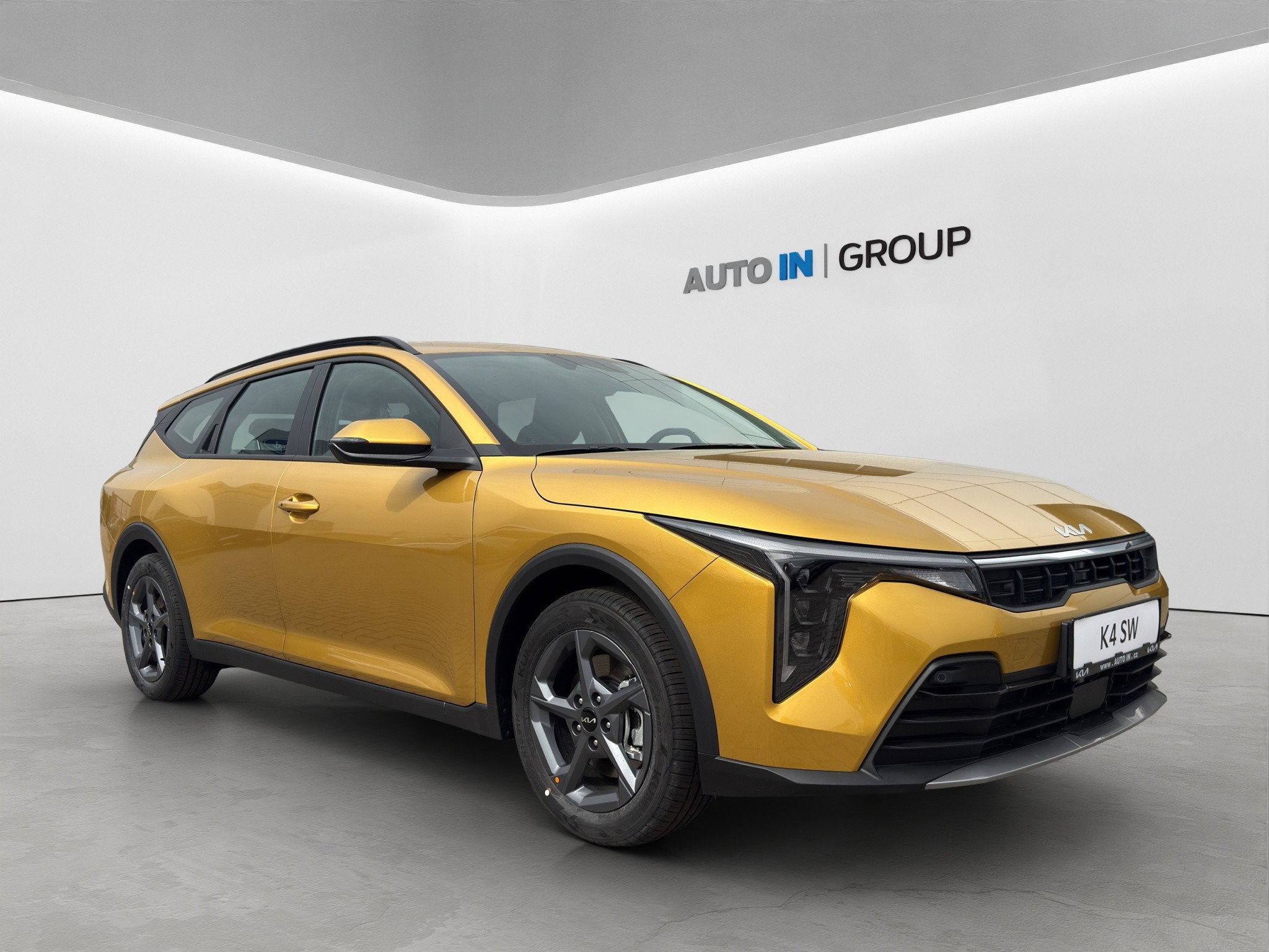 KIA K4