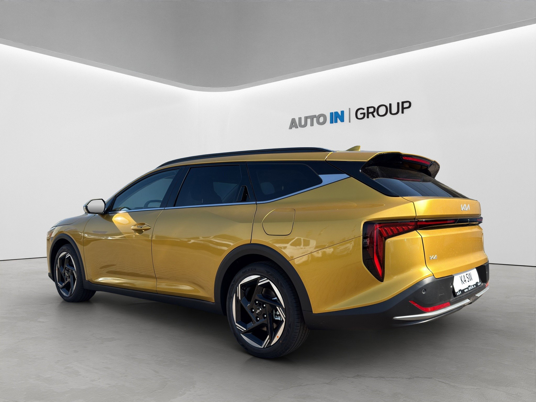 KIA K4